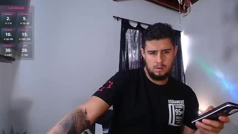 Snapshot of ryan_evanns chatting on 11.08.25 R Y A N online show from 11.08.25