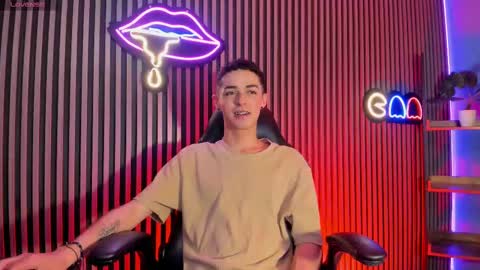 Snapshot of ryan_sailor chatting on 10.10.25 RYAN online show from 10.10.25