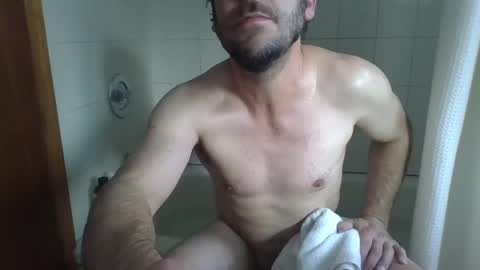 Snapshot of ryanbishops01 chatting on 01.04.25 Ryland online show from 01.04.25