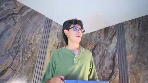 ryann_wolf online show from 06.27.26
