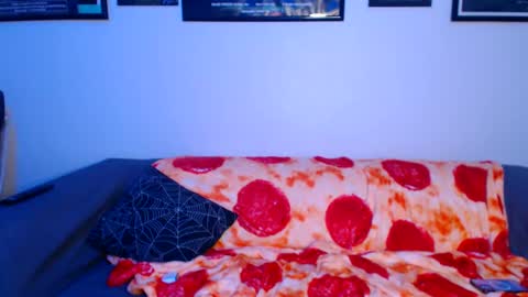 Snapshot of ryff_burnz chatting on 12.21.24 Ryff Burnz online show from 12.21.24