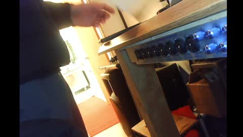 Snapshot of rynoxox chatting on 01.28.25 rynoxox online show from 01.28.25