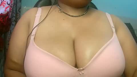 HotLovers online show from 10.29.25