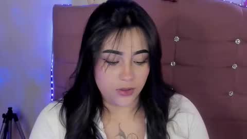 S H A R O N model independient online show from 02.14.25