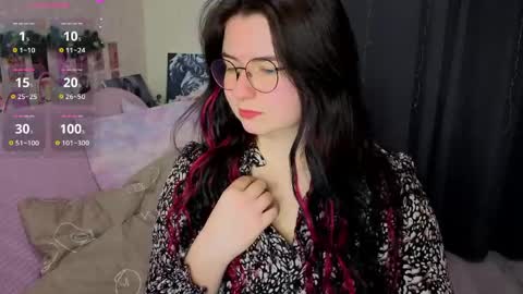 Kate online show from 04.13.26