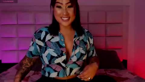 SARA WILSON online show from 09.17.25