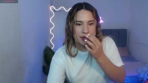 saaya_tay online show from 03.08.25