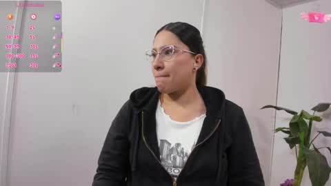 saaya_tay online show from 09.17.25