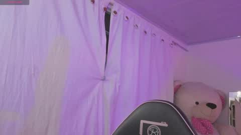 saaya_tay online show from 04.01.26