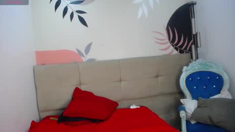 SabbyLovee online show from 01.28.25