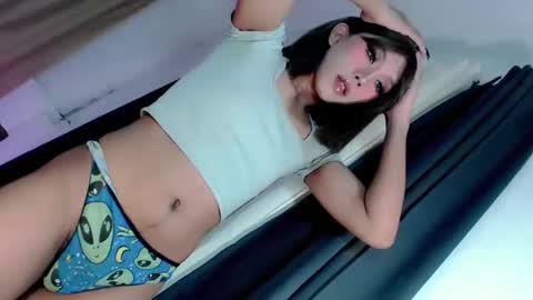 cathllea online show from 10.28.25