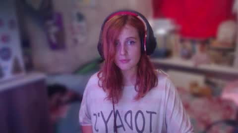 Snapshot of sabochka888 chatting on 09.15.25 sabochka888 online show from 09.15.25