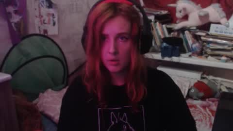 Snapshot of sabochka888 chatting on 10.15.25 sabochka888 online show from 10.15.25