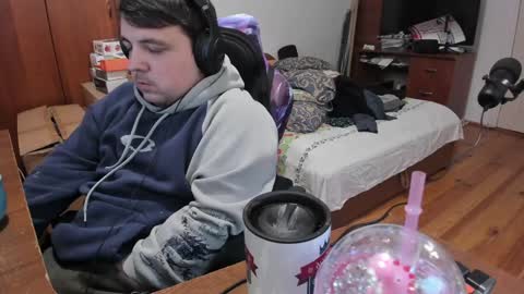 Snapshot of saboda chatting on 01.05.25 1141323 my Lord Mister Max moms treasure online show from 01.05.25