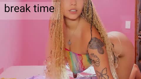 Sabrina Adams online show from 03.06.25