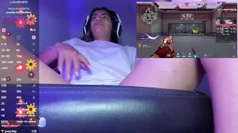 Snapshot of sabrina_chester_02 chatting on 11.06.25 Angie online show from 11.06.25