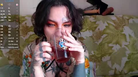 Lilith Solar online show from 09.10.25