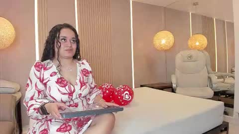 Snapshot of sabrina_shark chatting on 02.04.26 Sabrina Shark online show from 02.04.26