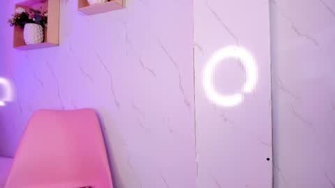 Snapshot of sabrinahims_ chatting on 01.14.26 mariana online show from 01.14.26