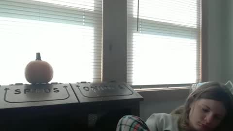Snapshot of sabrinalexington chatting on 10.05.25 Sabrina online show from 10.05.25