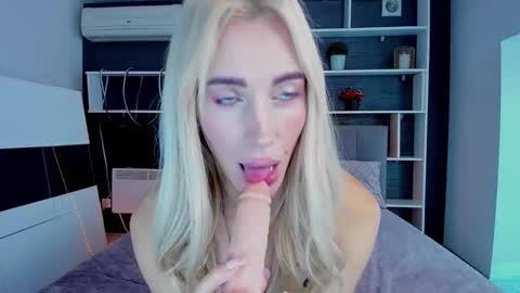 Sabrina online show from 10.04.25