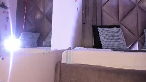 S A B R I N A  online show from 10.23.25