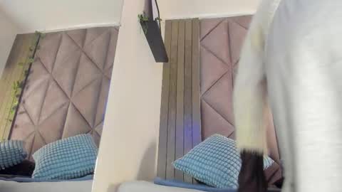 S A B R I N A  online show from 01.18.26