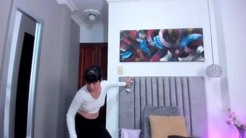 Sabrina Warren online show from 05.08.26