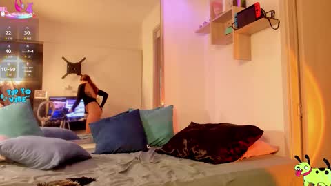 Snapshot of sabrinawiid chatting on 12.03.25 Sabrina online show from 12.03.25