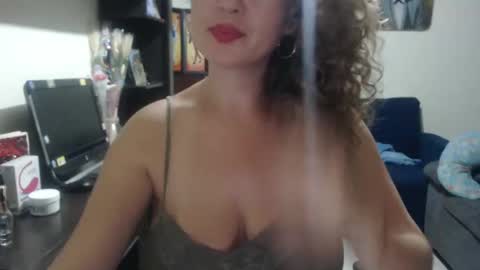 sacrletardiente online show from 03.11.25