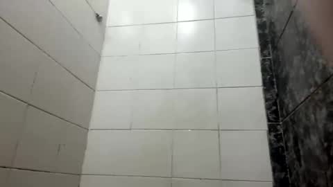 Snapshot of safadeenho0811 chatting on 12.02.25 safadeenho0811 online show from 12.02.25