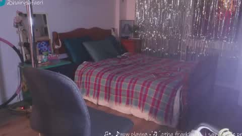 Snapshot of safaeri chatting on 12.20.24 Safa online show from 12.20.24