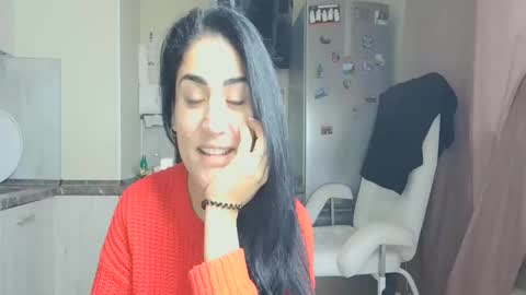 Snapshot of safari_xx chatting on 11.09.25 Queen online show from 11.09.25