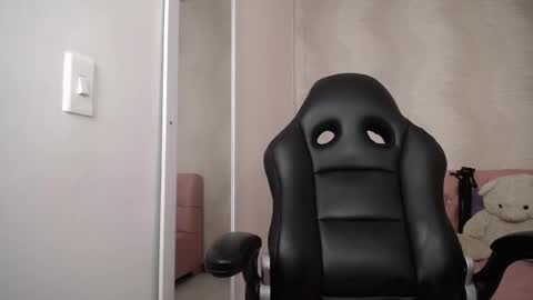 Snapshot of safyka chatting on 03.12.25 SAFYKA online show from 03.12.25