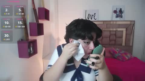 Snapshot of safyka chatting on 10.29.25 SAFYKA online show from 10.29.25