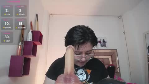 Snapshot of safyka chatting on 11.05.25 SAFYKA online show from 11.05.25