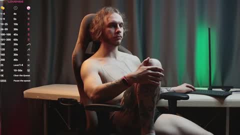 Adam online show from 02.04.25