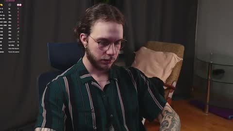 Adam online show from 10.08.25