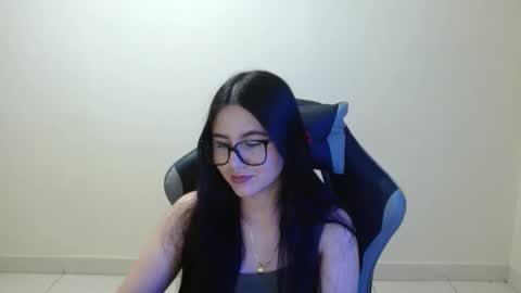 Sahaliefox  online show from 01.07.26