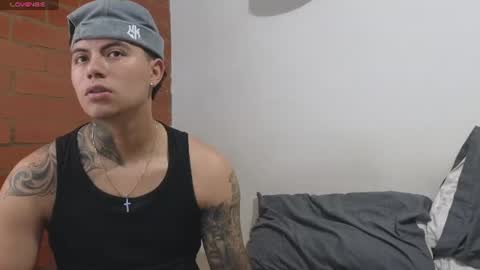 Snapshot of sahara_n_thiago chatting on 06.14.26 Sahara y Thiago online show from 06.14.26