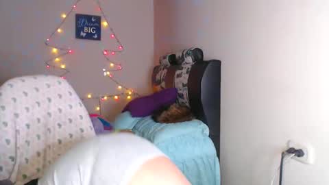 Snapshot of sahotlove1 chatting on 12.22.24 Karina online show from 12.22.24