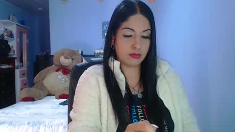 Snapshot of sahotlove1 chatting on 06.04.26 Karina online show from 06.04.26