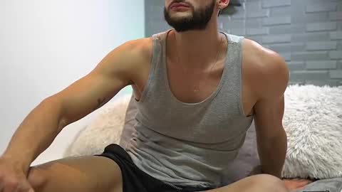 Snapshot of saimonhot1 chatting on 02.23.25 saimon online show from 02.23.25