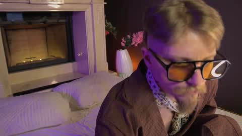 saint__vicious online show from 03.04.25