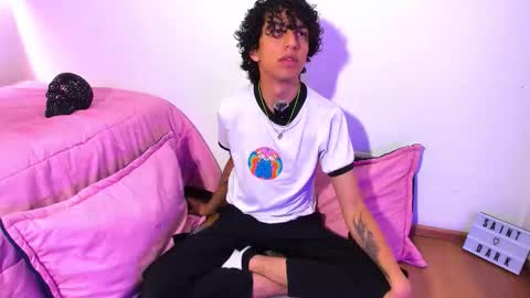 saint_dark online show from 11.30.25