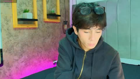 Santi online show from 04.01.26