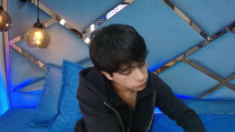 Santi online show from 04.06.26