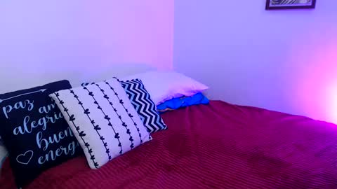 Sarah online show from 12.12.24