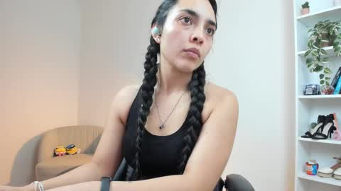 Snapshot of sakura_harper chatting on 02.10.25 Sakura Harper online show from 02.10.25