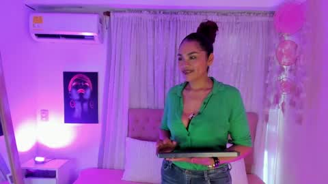 Salura online show from 05.06.26